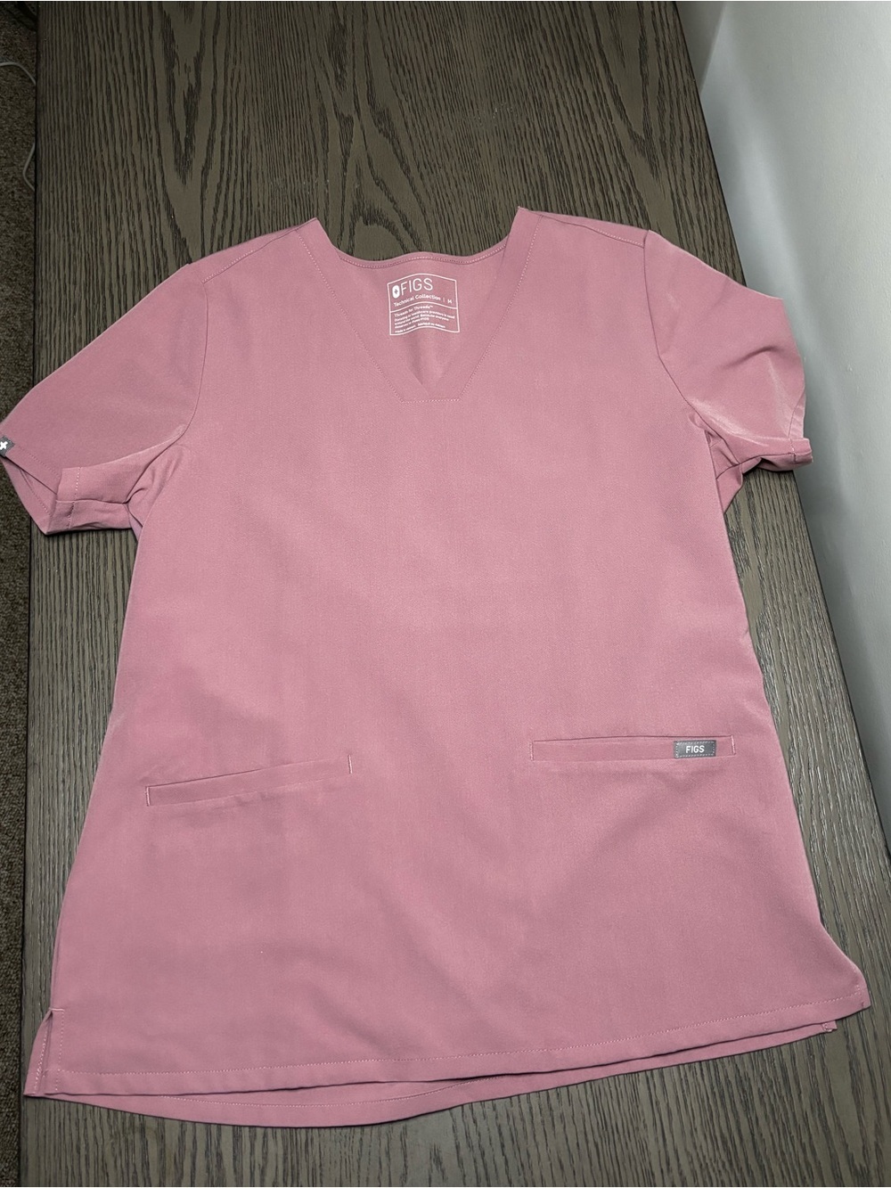 FIGS Casma Scrub Top M Mauve Pink po2221